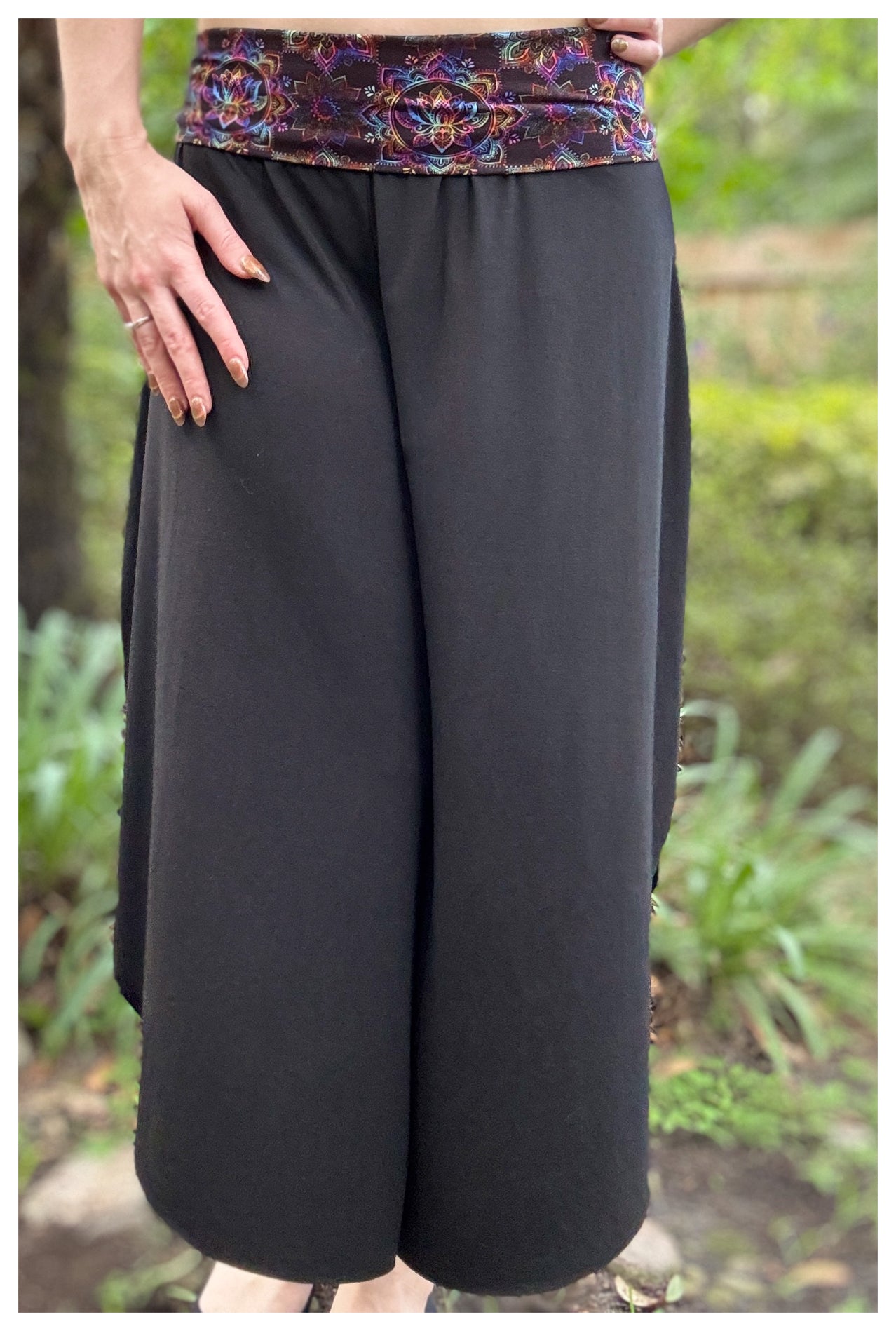 Mingo Pants: Friday 4-6pm